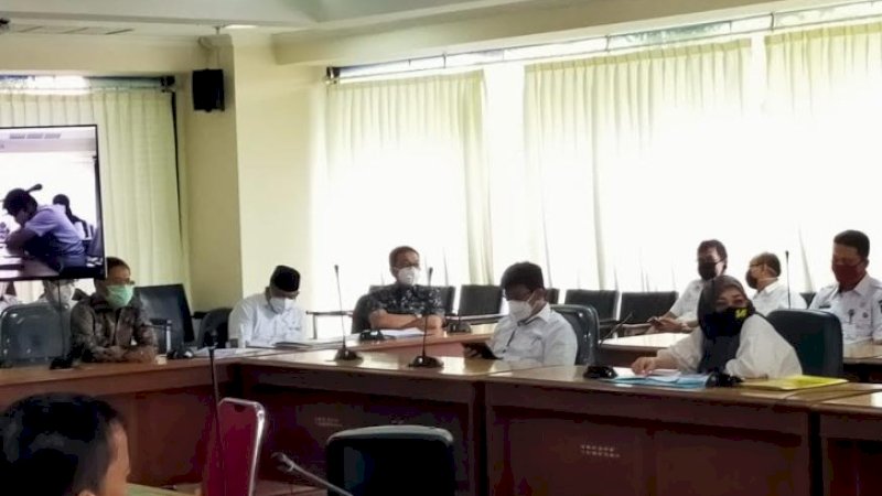 Komisi D DPRD Sulsel menggelar rapat kerja terkait refocusing kegiatan pada OPD Mitra Komisi D.