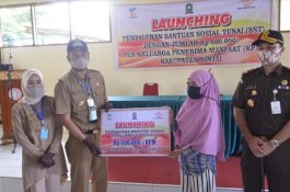 Warga Sinjai Dapat BST Pemerintah, Andi Seto: Untuk Beli Sembako, Bukan Baju Lebaran