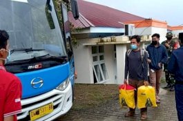 Sempat Tertahan 2 Bulan di Malaysia, Warga Wajo Akhirnya Dipulangkan ke Rumah