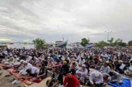 266 Lokasi di Makassar Gelar Salat Idulfitri Berjemaah di Tengah Corona, Ini Daftar Lengkapnya