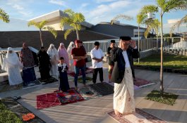 Salat Ied di Rumah, Danny Pomanto:Dibalik Musibah Covid 19, ada Hikmah dari ALLAH SWT