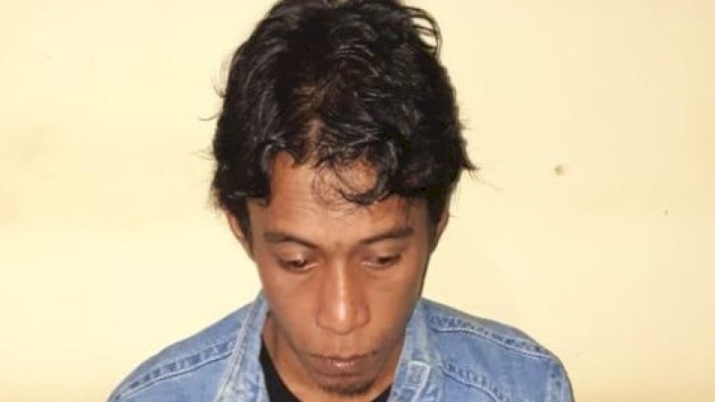 Anwar, pelaku penikaman ketua BPD di Sinjai Borong.