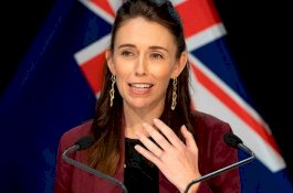 Gempa Bumi Mengguncang saat Wawancara TV, Begini Canda PM Jacinda Ardern kepada Presenter