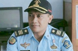 Baru-Baru Bebas, Napi Asimilasi Rutan Jeneponto Besuk Teman Sambil Bawa 200 Biji Obat