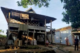 Buta Sejak Lahir, Pemuda Jeneponto Ini Bisa Kendarai Motor dan Mengaku Hafal Kitab Lontara