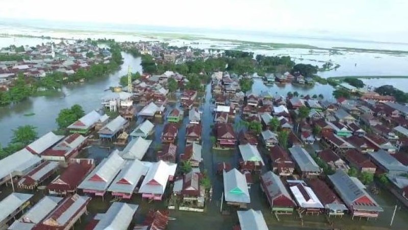 Banjir Genangi 5 Kecamatan di Wajo, Warga Berharap Bantuan Makanan dan Air Bersih
