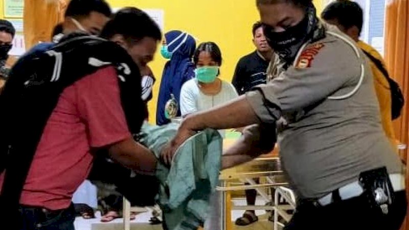 Bertabrakan Gran Max, Gadis 14 Tahun Tewas di Jalan Poros Sengkang-Siwa