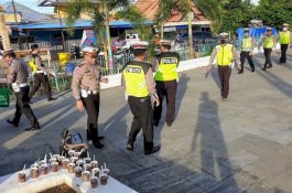 Satlantas Polres Wajo Berikan Makanan Bernutrisi bagi Personel, Upaya Cegah Covid-19