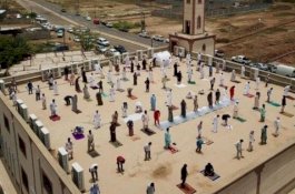 Viral Salat Jumat di Atas Masjid, Saudi Siapkan Hukuman jika Terulang