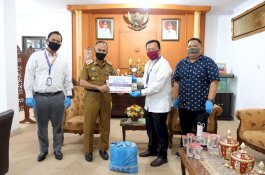 Pemkab Gowa Terima Bantuan Paket Sembako dari Bank Muamalat