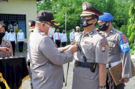 Wakapolres dan Kasat Narkoba Polres Wajo Dimutasi