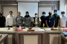 Sederhana, Ulang Tahun Risfayanti Muin di Ruang Komisi E DPRD Sulsel