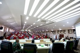 Prof Yusran Minta Camat Lurah Cek Data Base Warga Agar Transparan dan Tercipta Pilwali Berkualitas