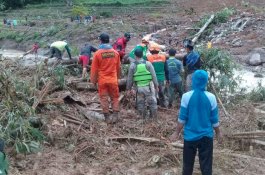 Kesaksian Relawan Wahdah Islamiyah di Lokasi Banjir dan Longsor Jeneponto