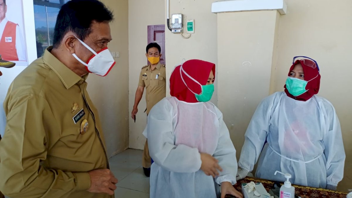 Suardi Saleh Pimpin Aksi Donor Darah PMI Barru
