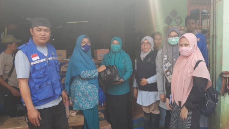 Wakil Gubernur Sulawesi Selatan, Andi Sudirman Sulaiman kembali menyalurkan bantuan kepada korban bencana banjir dan longsor di Kabupaten Jeneponto melalui Andalan Mengaji.