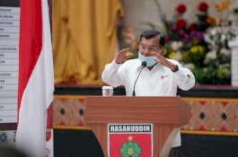 Ke Makassar, Jusuf Kalla: Jangan Anggap Enteng Covid-19!