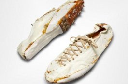 Sepatu Nike Produksi 1970-an Ditaksir Berharga Rp2 Miliar