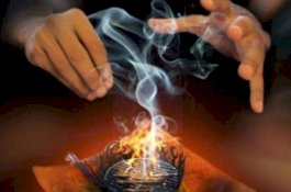 Mengaku Bisa Sembuhkan Pasien dengan Ciuman, Dukun Ini Malah Meninggal Positif Covid-19