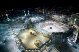 1.560 Masjid Akan Dibuka di Makkah pada Minggu Subuh, Termasuk Masjidilharam