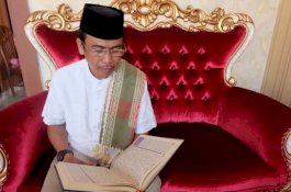 Kisah Menggetarkan Tamsil Linrung; Kehilangan Sahabat yang Dua Hari Sebelumnya Dikirimi Madu