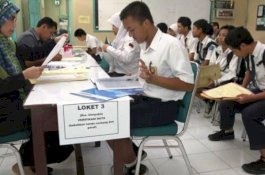 Siswa di Jawa Barat Gagal Lolos PPDB karena Koordinat Rumah di Laut China Selatan