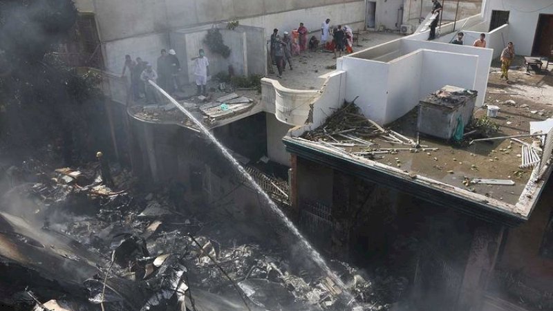 Lokasi jatuhnya pesawat Pakistan International Airlines (PIA) pada 22 Mei 2020. 