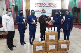 Lawan Covid-19, Inez Cosmetics Serahkan Ratusan Hand Sanitizer ke Pemkot Makassar