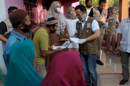 Darmawangsyah Muin Bantu Korban Banjir Jeneponto