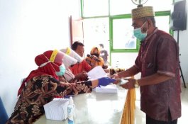 Alhamdulillah, Imam Masjid di Sinjai Terima Insentif