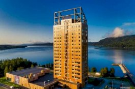 Gedung Bertingkat 18 Lantai Memang Sudah Biasa, tetapi Ini dari Kayu