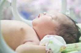 Dicium-cium Orang karena Lucu, Bayi 10 Bulan Tertular Covid-19