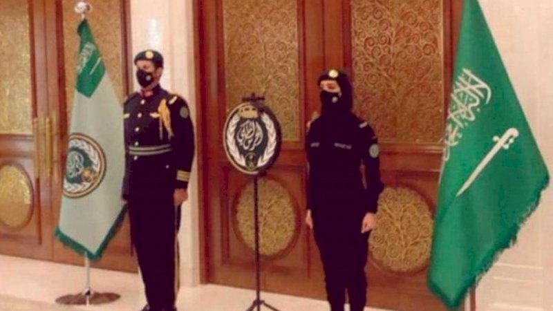 Pengawal Wanita Pangeran Saudi Jadi Buah Bibir