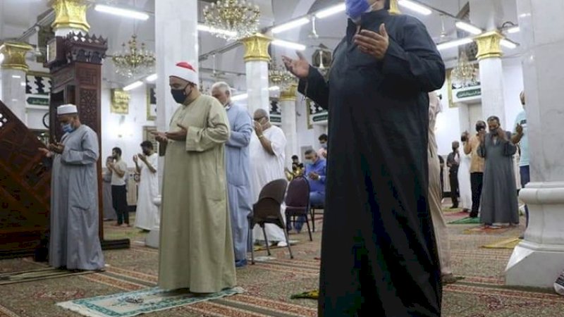 "Seolah-olah Baru Pertama Kali Dengar Azan," Masjid Dibuka di Mesir, Salat Jumat Belum Diizinkan