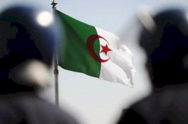 2 Tentara Tewas dalam Ledakan Bom di Wilayah Utara Aljazair