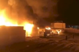 Kebakaran di Pelabuhan, 3.000 Mobil Baru Hangus Terbakar