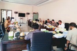 Komisi IV DPRD Wajo Raker Internal dengan Mitra Kerja