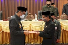 DPRD Barru Sahkan Pertanggungjawaban APBD 2019 Jadi Perda