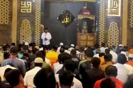 Sosialisasikan New Normal Life, Sekda Jeneponto Ceramah di Masjid Agung Usai Salat Jumat