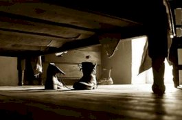 Terima Dua Pacar yang Tak Saling Kenal saat Suami ke Kantor, Putri Wanita Ini Jadi Tumbal