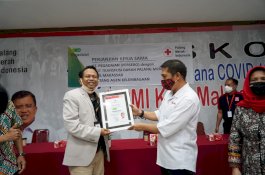 Aktif Lawan Covid-19, PT Pegadaian Kanwil VI Makassar Dapat Penghargaan dari PMI