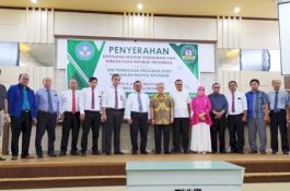 Hadirkan Prodi Apoteker, Rektor Unimerz Makassar: Profesi Ini Sangat Dibutuhkan