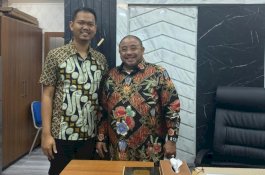 Beredar Kabar Surat Tugas PKS Dibegal, Dokter Pade’ Pose Bareng Habib Aboe di Jakarta