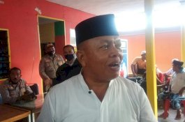 Mata Pencaharian Terancam, Warga Kodingareng Curhat ke Nurdin Abdullah