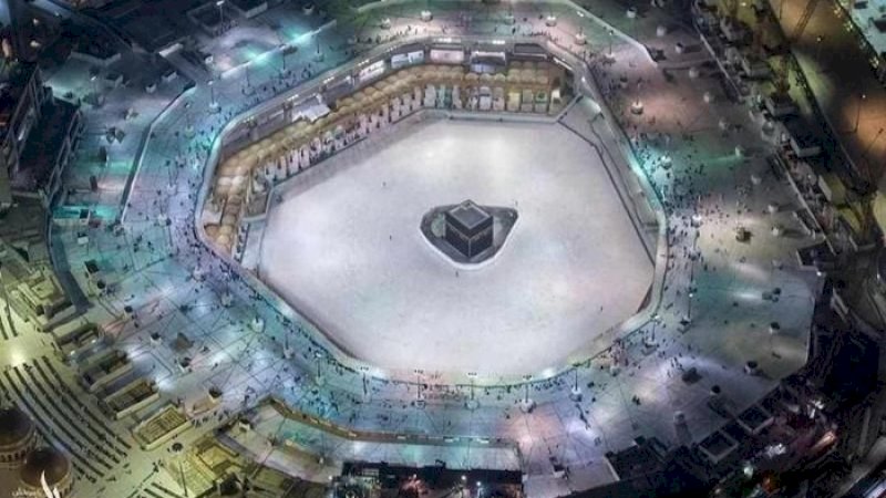 Foto: Ka'bah tampak sepi akibat wabah Corona (Info Haramain)