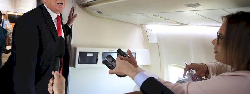 Detik-Detik saat Pesawat Donald Trump Nyaris Ditabrak Drone