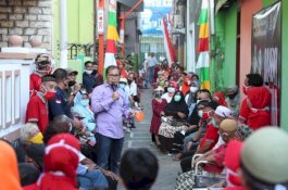 Teriakan Adama Menggema Sambut Danny Pomanto, Warga: Kami Rindu Anak Lorong na Makassar