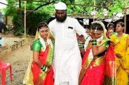 Ucapan Selamat Tinggal Berbalas Tangis, Pria Muslim Kuras Tabungan untuk Nikahkan Dua Gadis Hindu