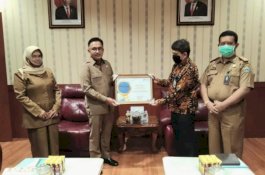 Lampaui Target Sensus Penduduk Online, Pemkab Bantaeng Raih Penghargaan BPS