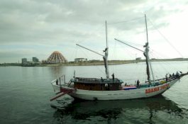 Hadirkan Dua Pinisi dan 200 Jolloro, Begini Konsep dan Makna Deklarasi Danny-Farma di Pantai Losari